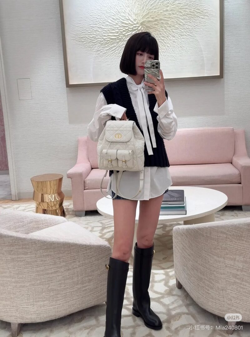 Dior Caro backpack mountain
Don't miss out on Dior's new backpack