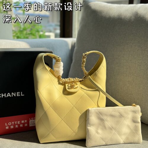 Color card ??
CHANEL 25P Underarm Bag Chain Bag Crescent Bag Half Moon Bag Handheld Bun Mother Bag