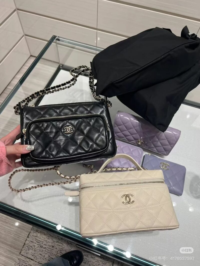 03316e2cd3.jpg Chanel LP Same Style Small Box Small Makeup Bag