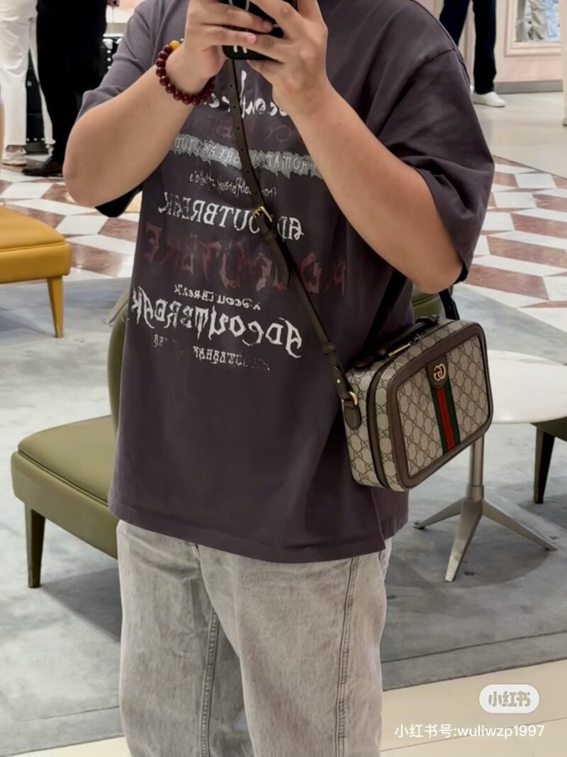 Gucci camera