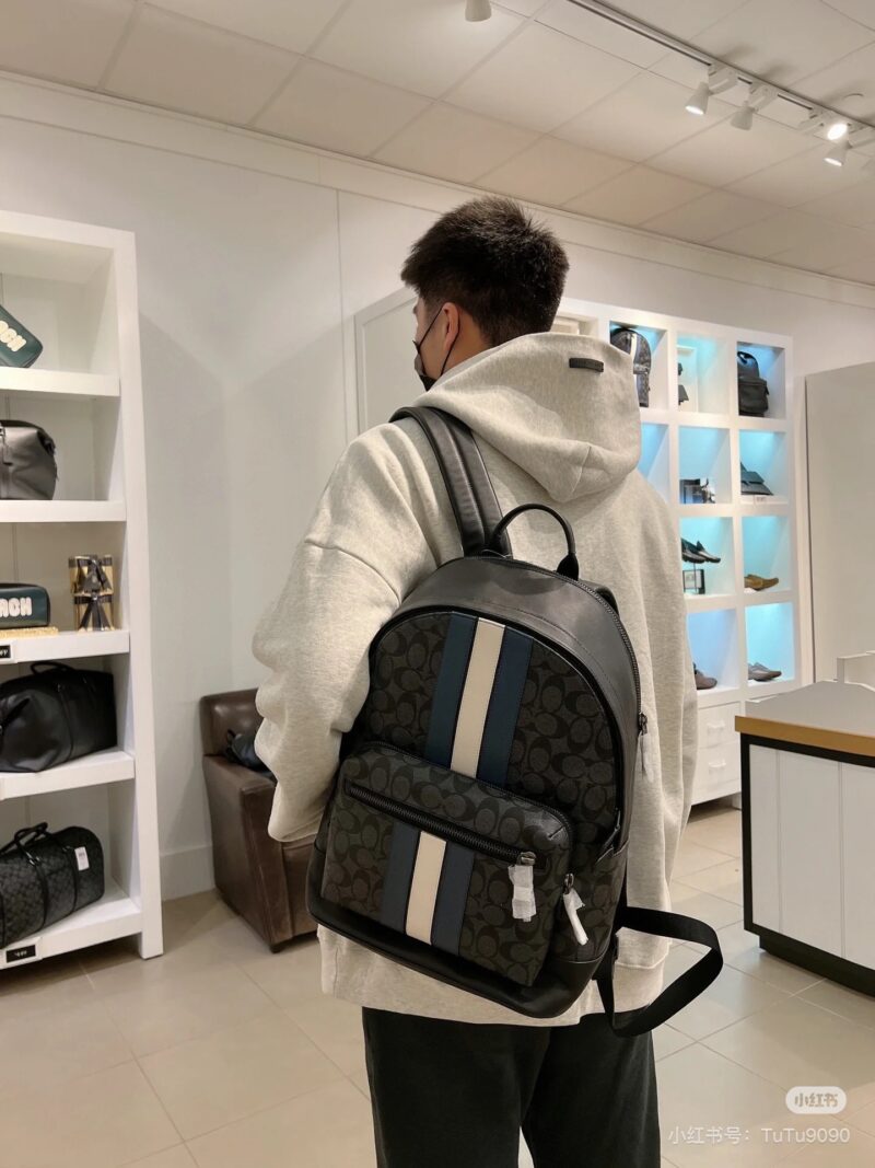 Coach men's backpack
A stylish and practical boyfriend backpack!
Selected bag styles | Beautiful styles | Adequate capacity | High cost-effectiveness
boy. I need a bag to package my computer and files for work