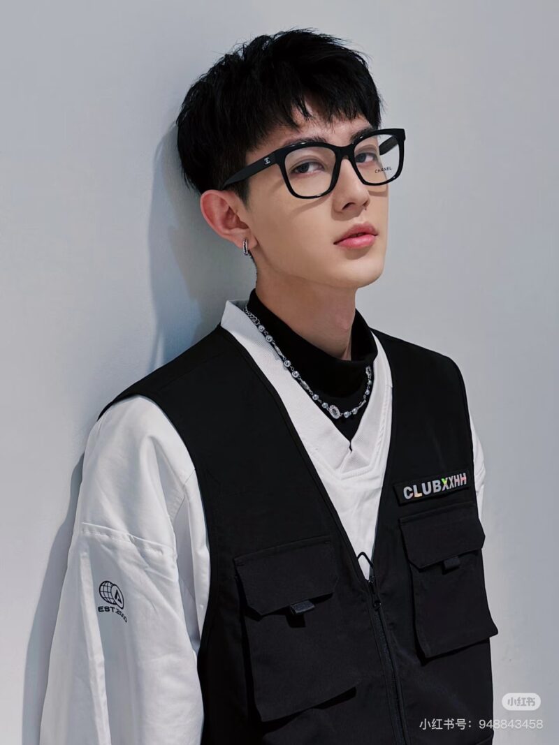 0c9b848b00.jpg Chanel Plain Mirror