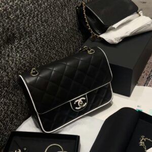 Chanel LP Makeup Bag Bento Bag