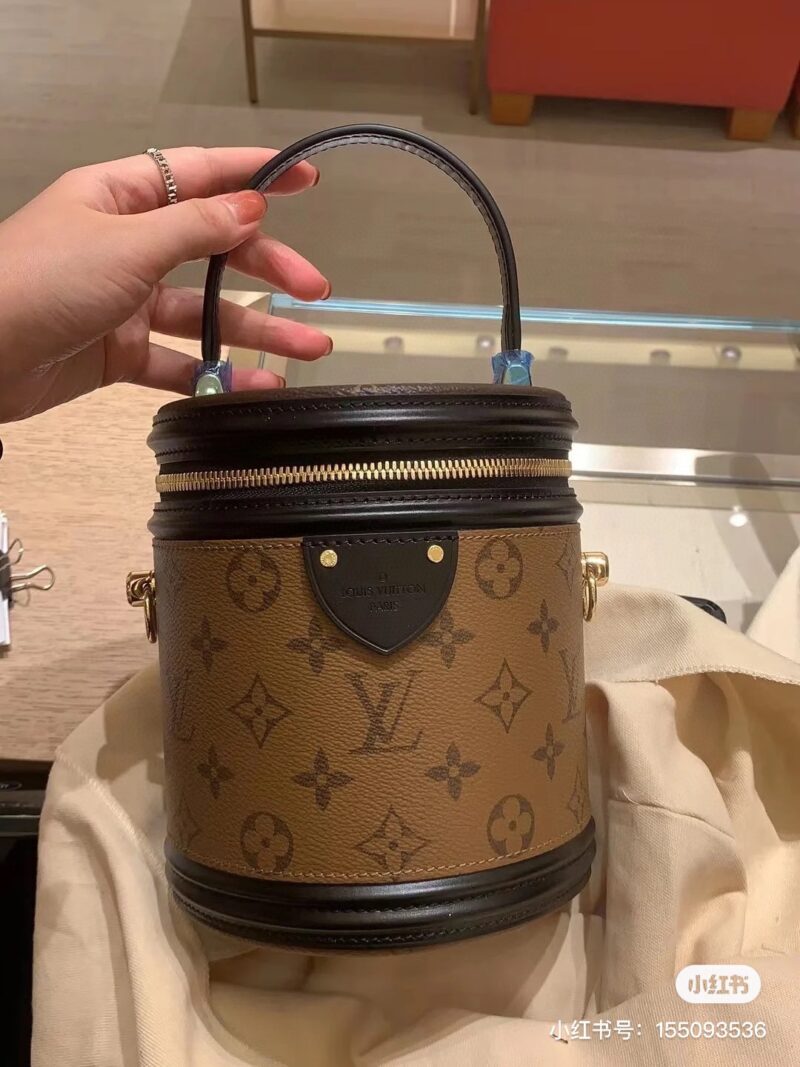 Cool and cute Lv Wealth Bucket