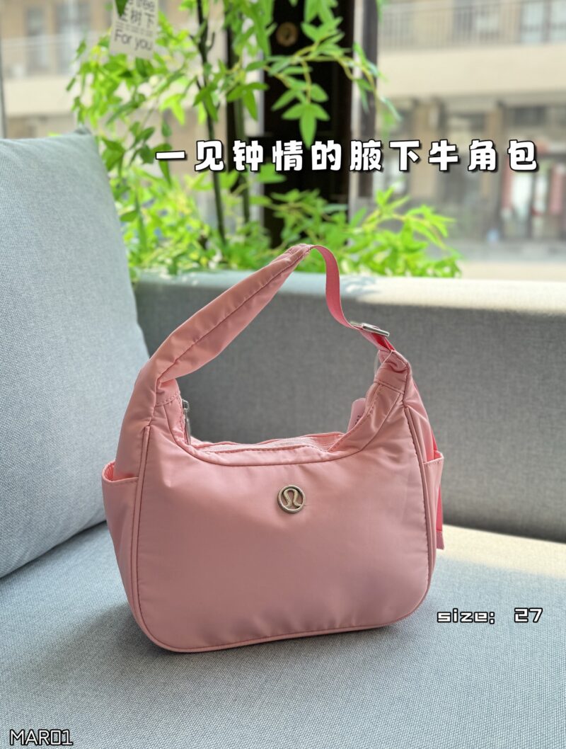 Color card ??
Lululemon 4L Nylon Underarm Bag Handbill Shoulder Bag