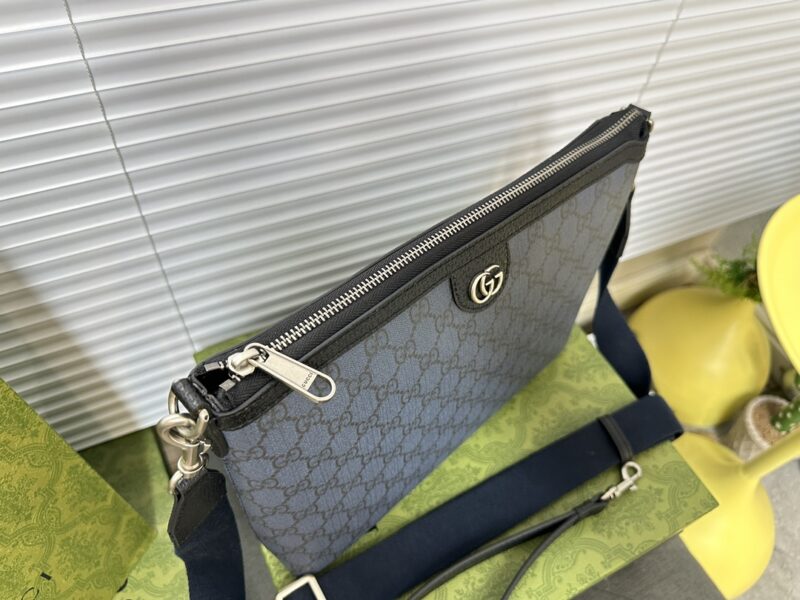 Dual use bag 726833 # blue series, original high quality, G Home continues to update color schemes, adding more exquisite tones. The new color scheme and color combination inject new ideas into the brand's iconic items, highlighting a modern style. T...