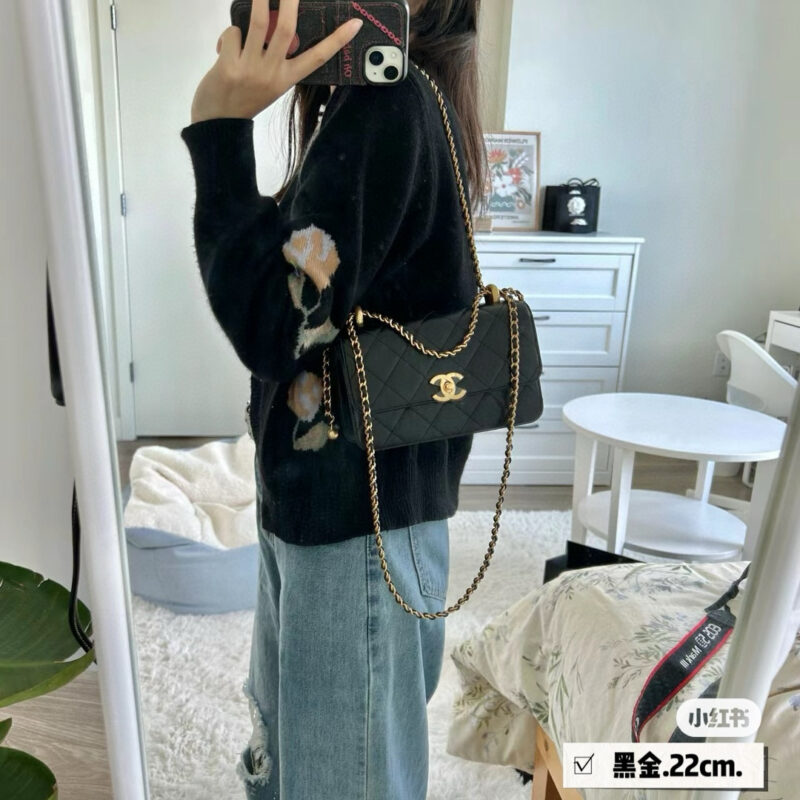 1bd3d903c5.jpg ? Design of Double Bead Chain
Can I freely adjust the length, crossbody/hand-held/portable