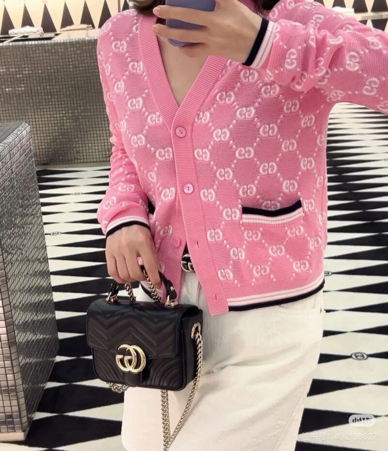 Gucci handheld chubby guy