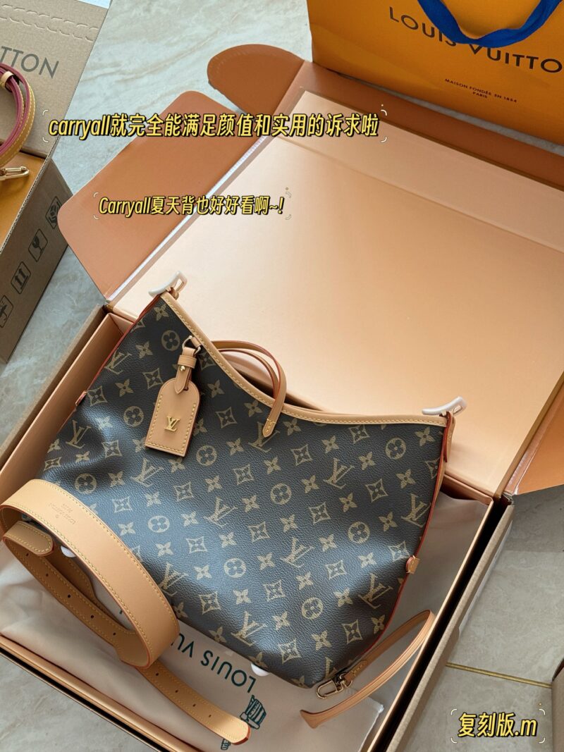 20c2d04af3.jpg 300 boxes (customized version)
Size: 30 * 20cm (small)
Take actual photos of the shipment and experience it
CarryAll, the strongest member of the L family,
Cute and casual are all okay, haha
Carryall is really strong!
Comes with a storage wallet,
be ...