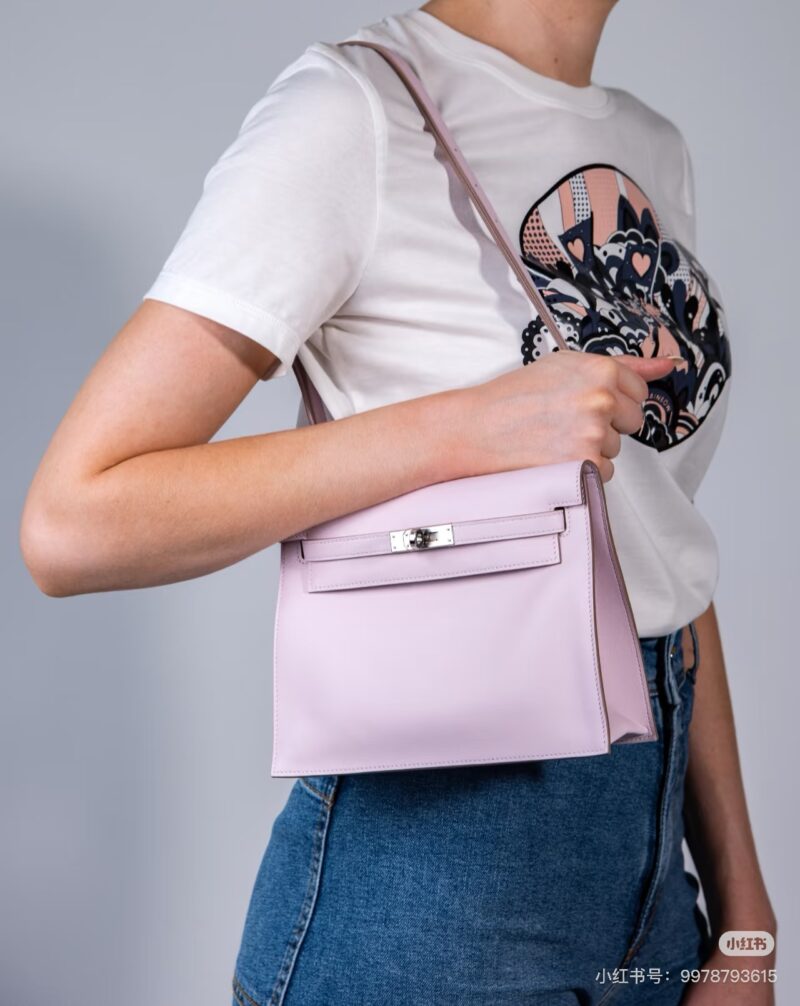 Do you know the 6 ways to carry Herm è s dance bags?
These 6 types are: single shoulder, hand-held, hand-held, crossbody, waist bag, and double shoulder.