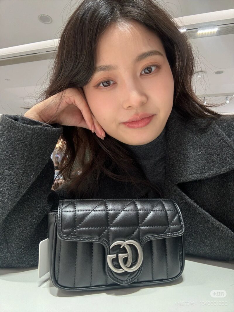 Gucci, Gucci, Marmont, Marmont
Classic unbeatable popular versatile commuting style
Milk like, it looks very elegant, delicate, and casual
The colors are very versatile
Whether wearing casual clothes or elegant dresses, they can be perfectly matched
...