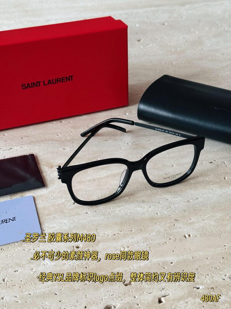 29f9961a9e.jpg 210 Pack
Naked glasses, I call them the goddesses of bare skin!
Saint Laurent capsule series M480 plain glasses
An essential natural beauty tool, Rose's same style glasses
·Classic YSL brand logo embellishment, overall simple yet recognizable