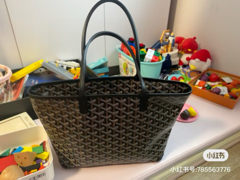 2a1e599646.jpg Goya Zipper Tote ??