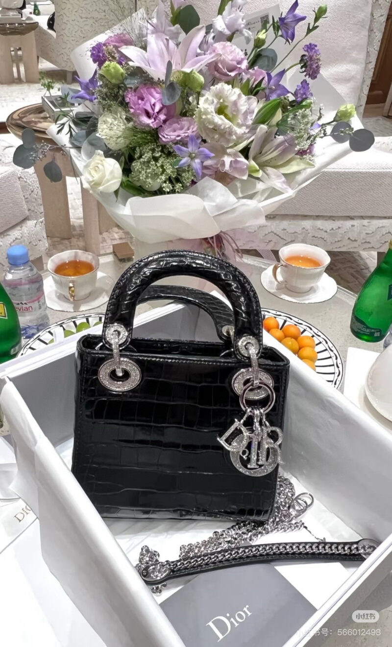 2a877f6a68.jpg Dior Lady Crocodile Pattern