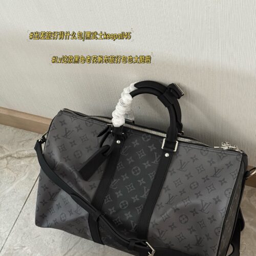 280 Boxless Reproduction Edition
Size: 45 * 27cm
What bag to carry for business trips | Black Warrior
L's Black Samurai travel bag is out!
Keepall 45 travel bag
Featuring a retro and artistic atmosphere with high aesthetic appeal~
Is it necessary for...