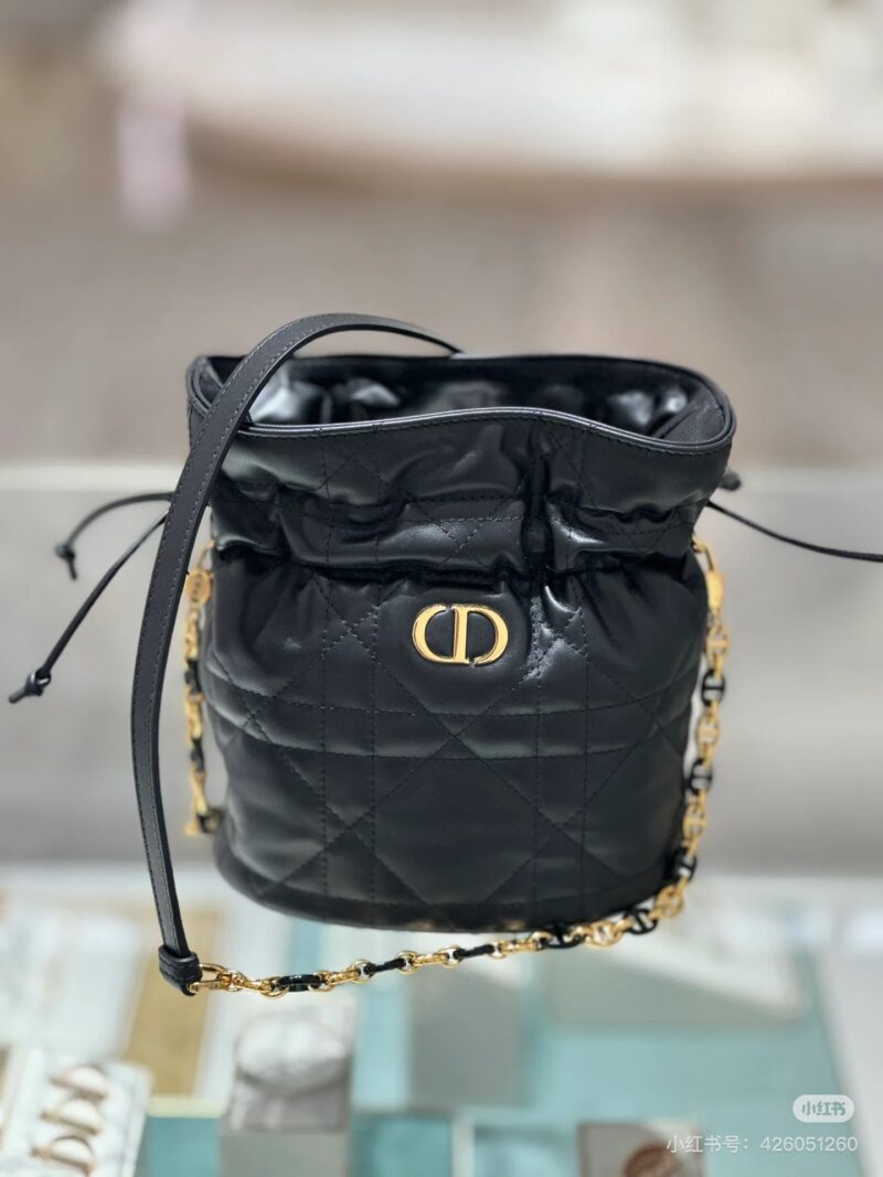 2f3785f538.jpg Dior sheepskin small lucky bag