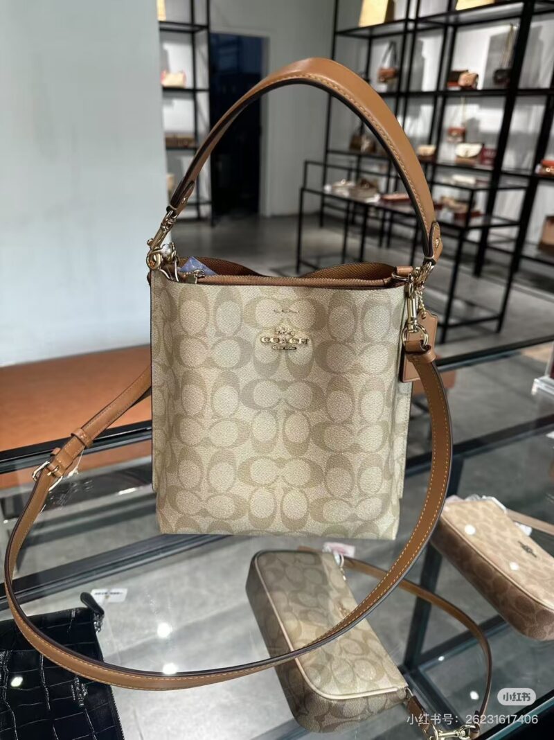 Coach bucket bag