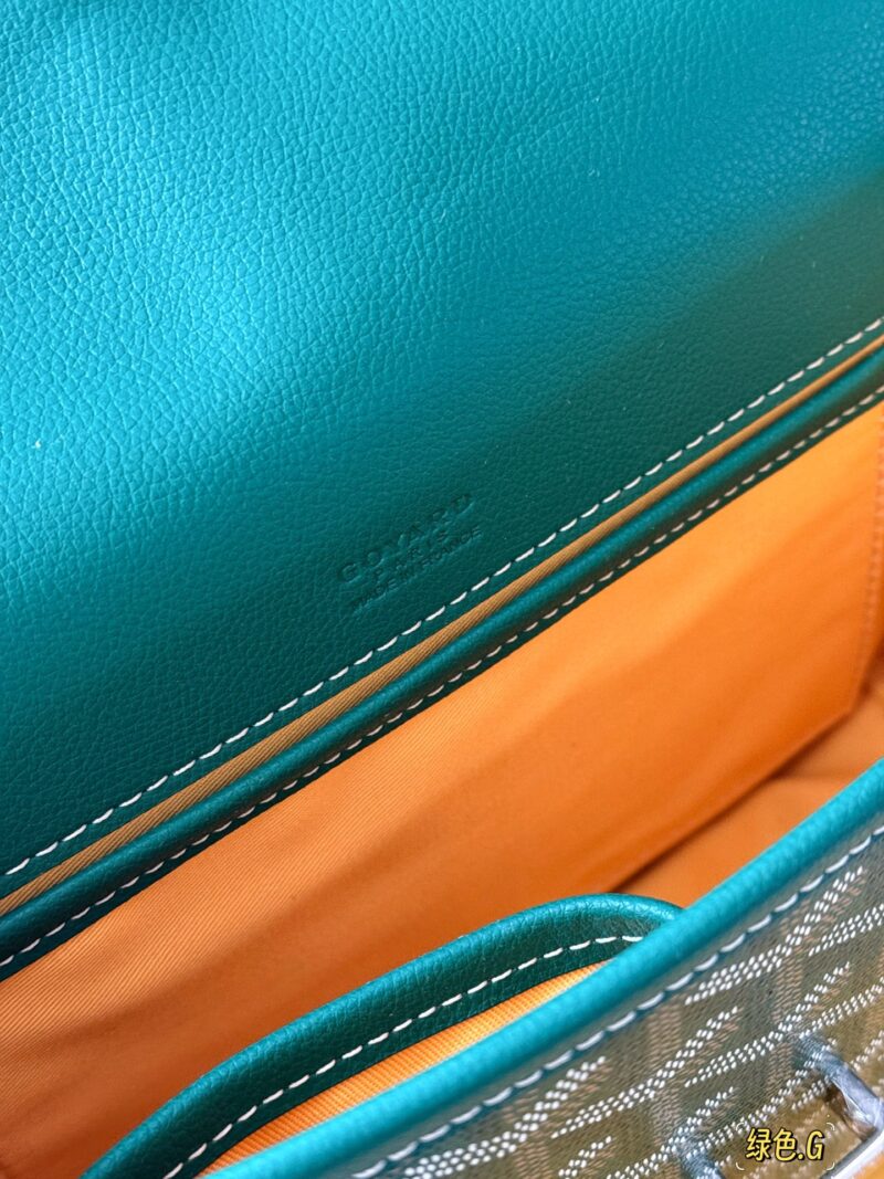 240 boxes
size：22*15cm
Goyard that can't stop at all
goyard
Isn't it a bit good-looking!
Goyard mailman bag! Do refined boys or relaxed girls have more backs?