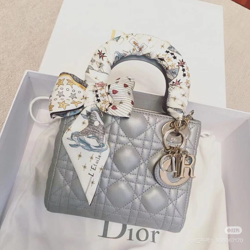 3ecae8e401.jpg Dior Three Grid Pearl Grey