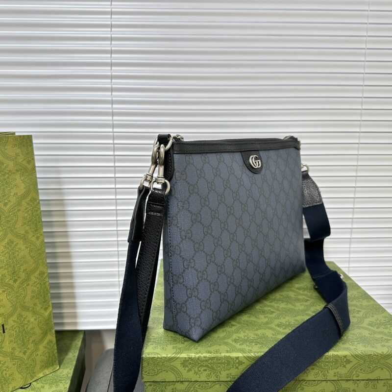 Dual use bag 726833 # blue series, original high quality, G Home continues to update color schemes, adding more exquisite tones. The new color scheme and color combination inject new ideas into the brand's iconic items, highlighting a modern style. T...