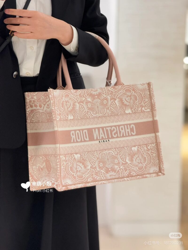44938e4e80.jpg Dior Butterfly Tote