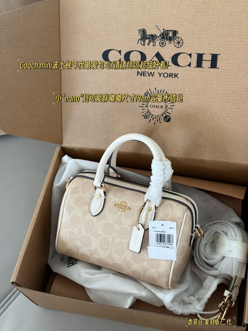 210 (full package) replica version
size：18*12cm
C Home 24ss Pillow Bag/New Product Upgraded Again
Super cute mini Boston
Classic small size
Small body, large capacity!
Channel goods are very rare!
Search Coach Pillow Bag