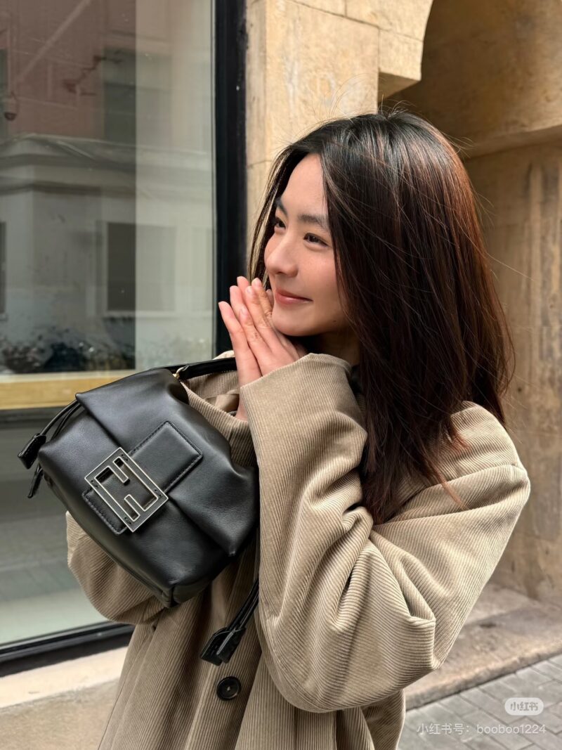 4755c7a8bd.jpg Fendi Mini