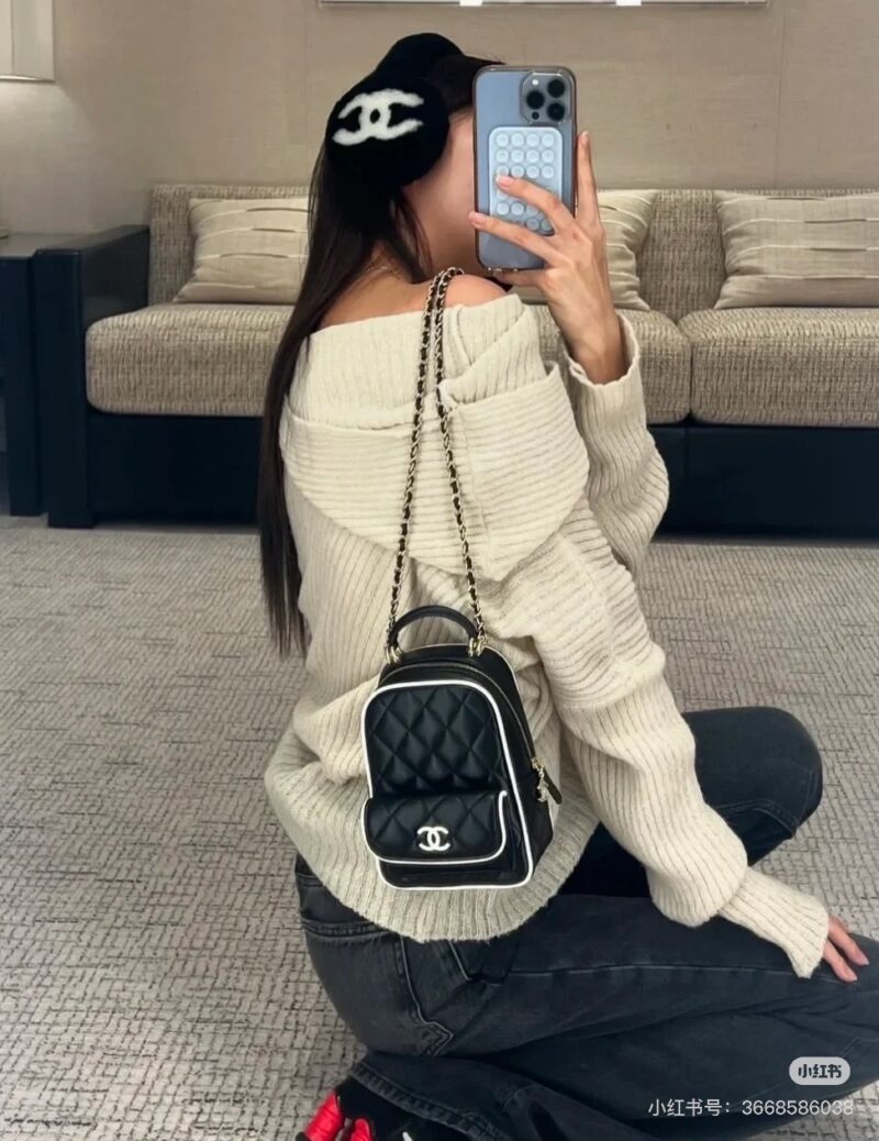 Chanel Panda colored Shoulders