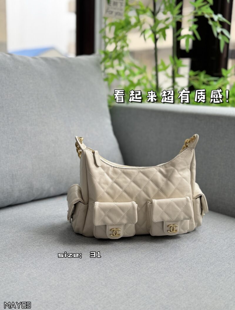 Color card ??
CHANEL 25C Underarm Bag Stray Bag Chain Bag Handheld Shoulder Bag
