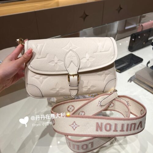 Falling in love with LV full leather magic stick in one second