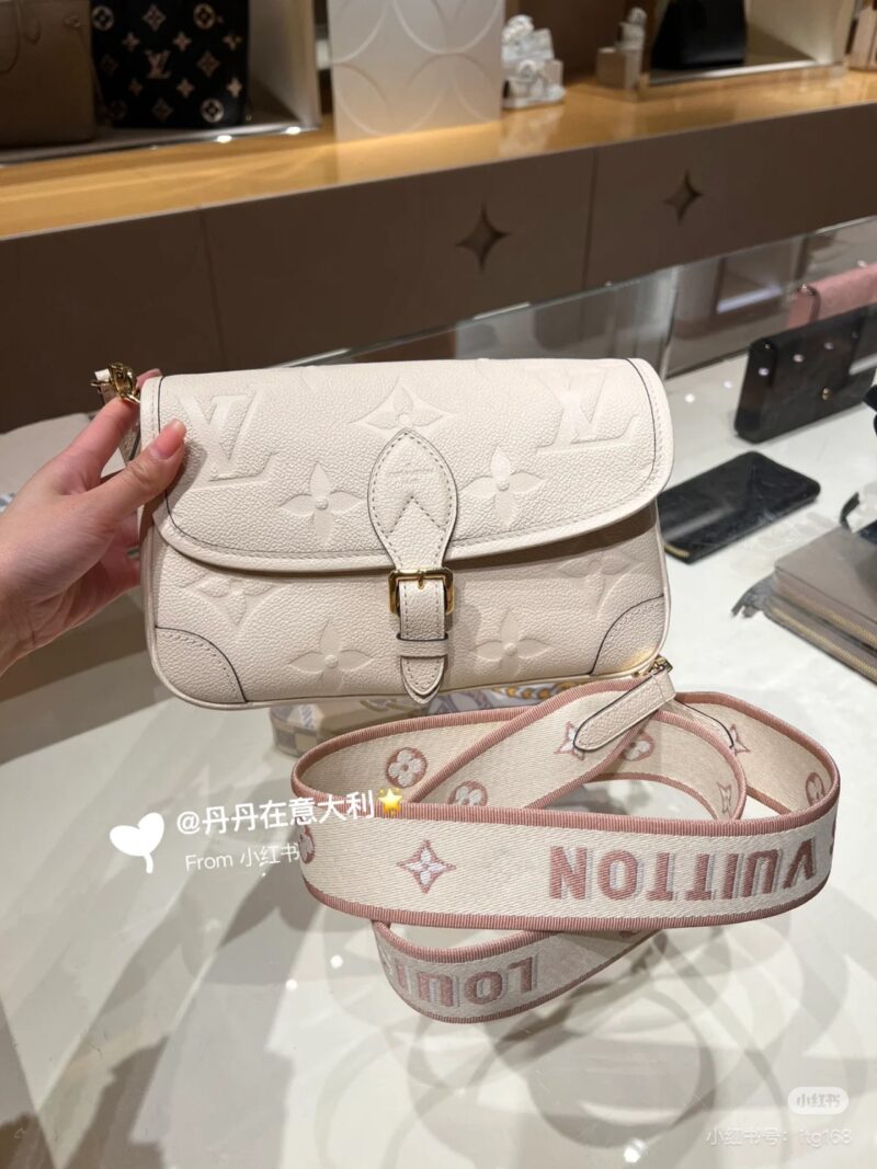 Falling in love with LV full leather magic stick in one second