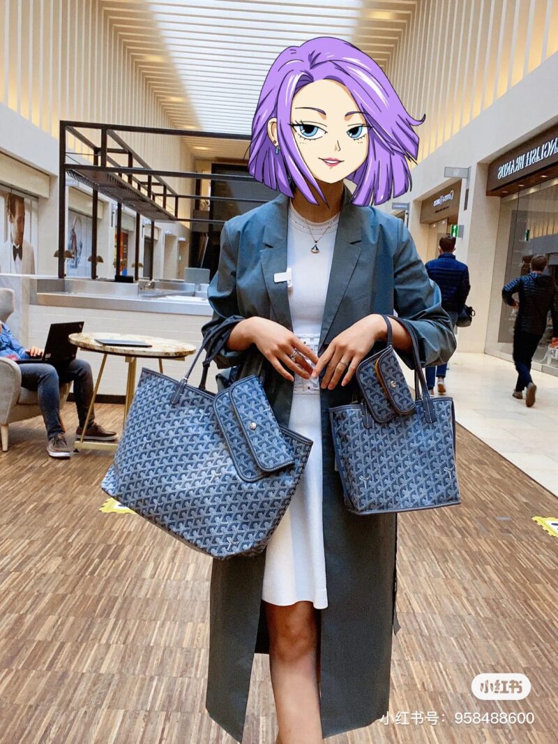 Goyard double-sided tote small shopping bag perfectly matches summer. Recently, major brands have released mini models, and the popular dog tooth is no exception. As soon as I heard about the mini, I found it very cute and suitable for little girls. ...