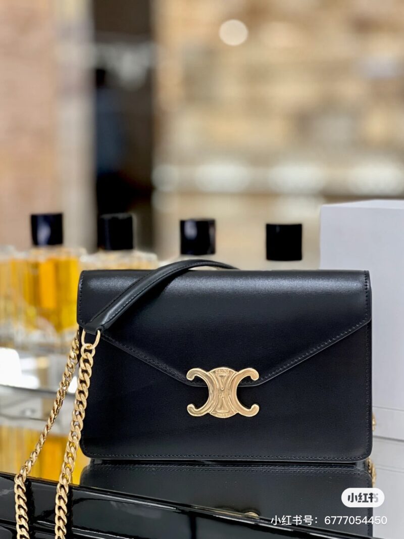 Celine envelope chain pack