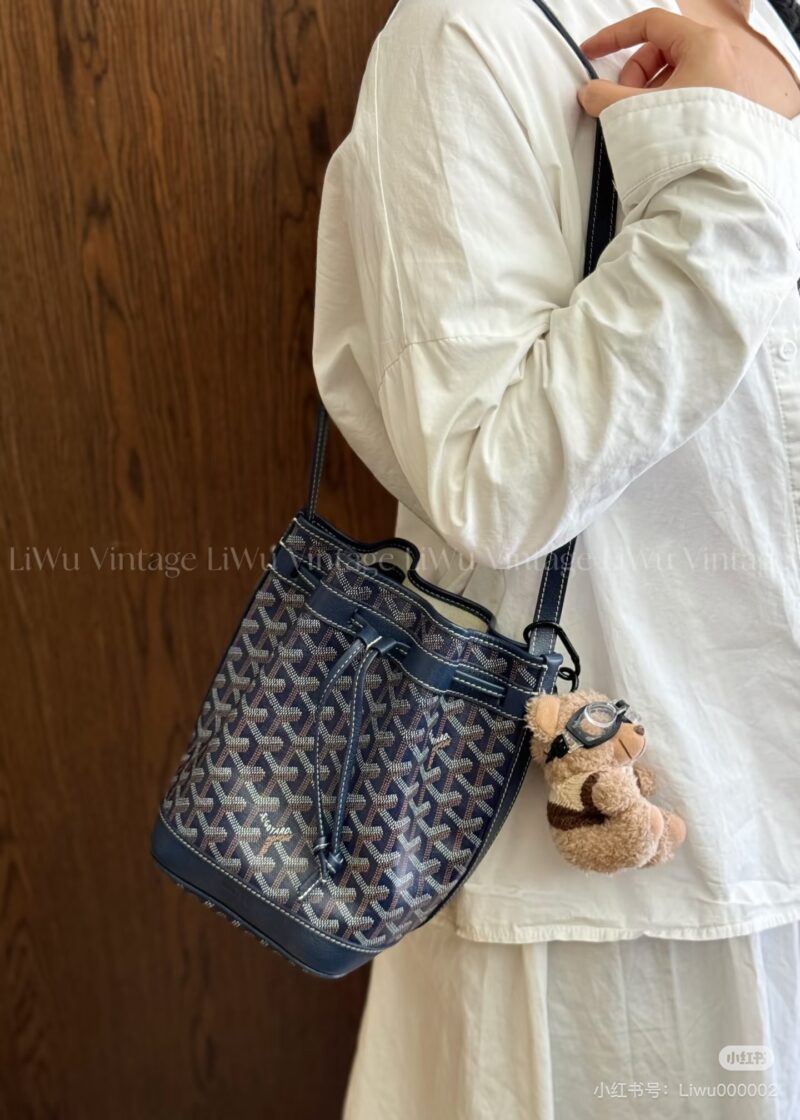 Goya bucket bag