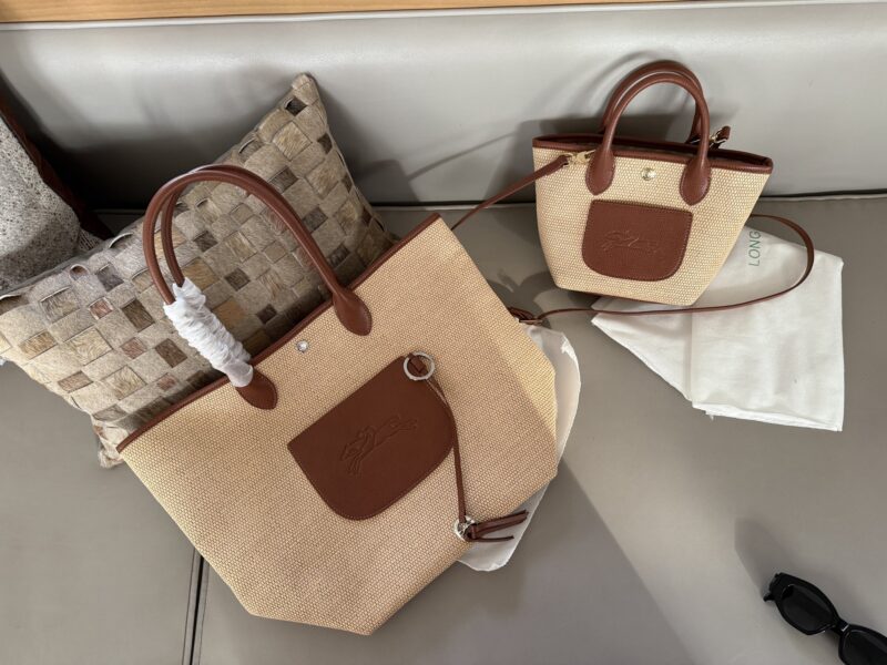 Caramel color or moss green?