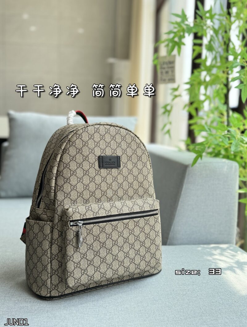 Color card ??
GUCCI backpack