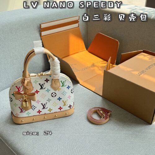 270 original single aircraft box
Original quality with pure leather steel hardware 163 jump code chip
size：24×17.5
LV x Takashi Murakami collaboration NANO SPEEDY white tri color shell bag Boston bag crossbody handbag chip version
Cool and cute, l...