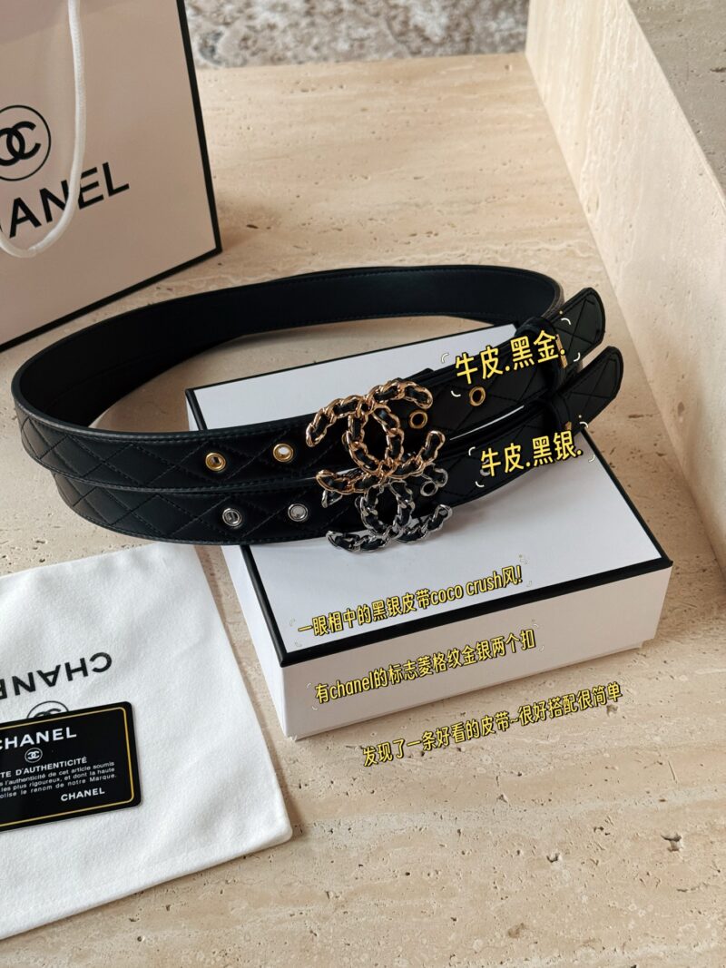 63924f5b2e.jpg 165 complete sets of packaging
Xiaoxiangjia 3cm leather chain diamond grid waist belt
A very worthwhile item to buy,
The finishing touch of Jennie's outfit, it looks very high-end no matter what!