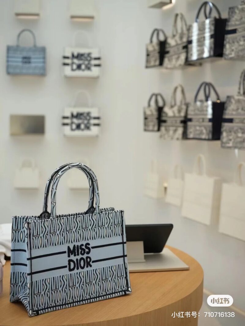 Dior Spring/Summer Tote Bag