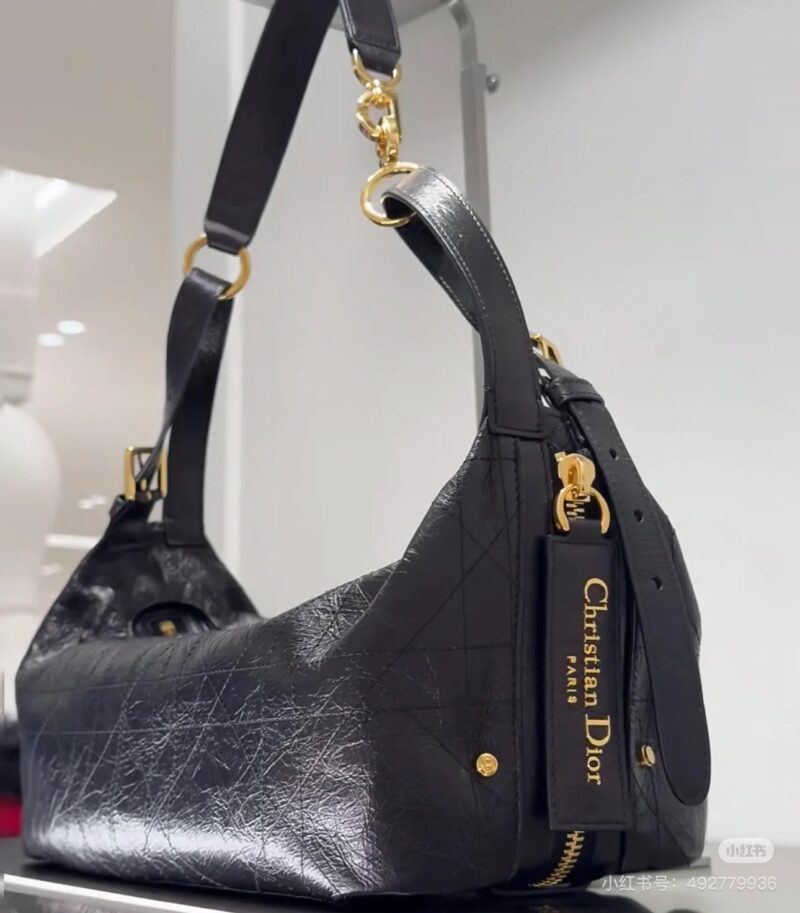 671f49d526.jpg Dior oil wax cowhide
