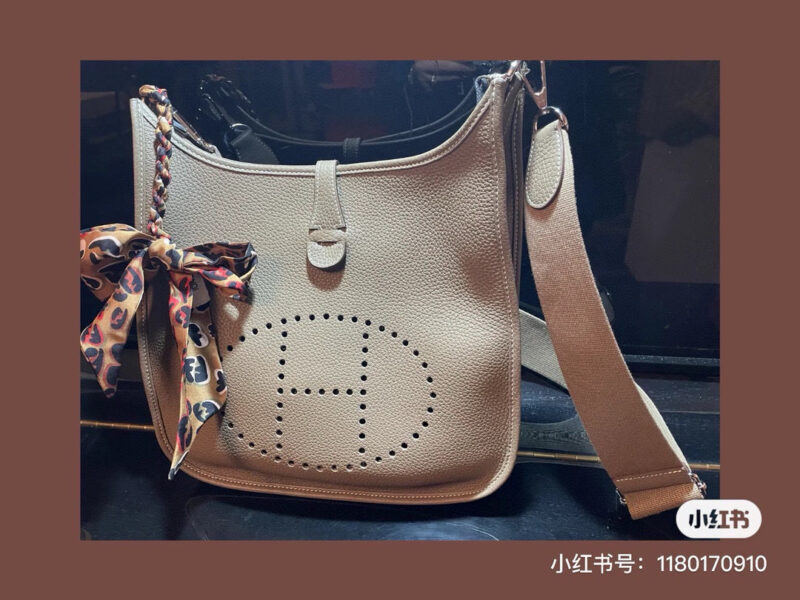 Evelyn cowhide