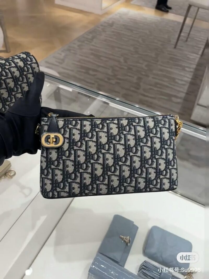 6cecdc8763.jpg Dior Mahjong Pack
