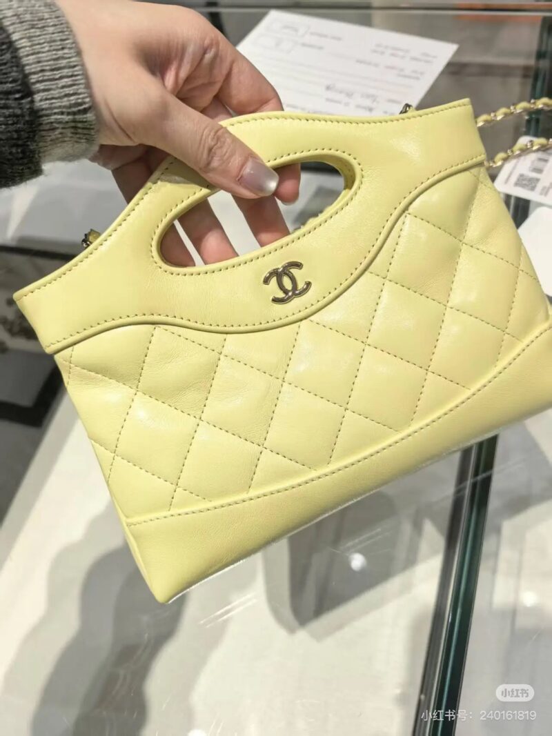 Fragrant 31bag mini belongs to the macaron color of summer
