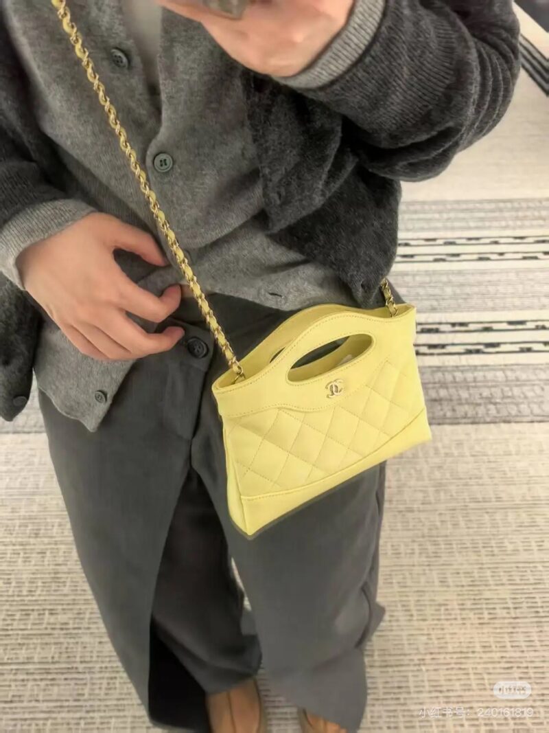 Fragrant 31bag mini belongs to the macaron color of summer