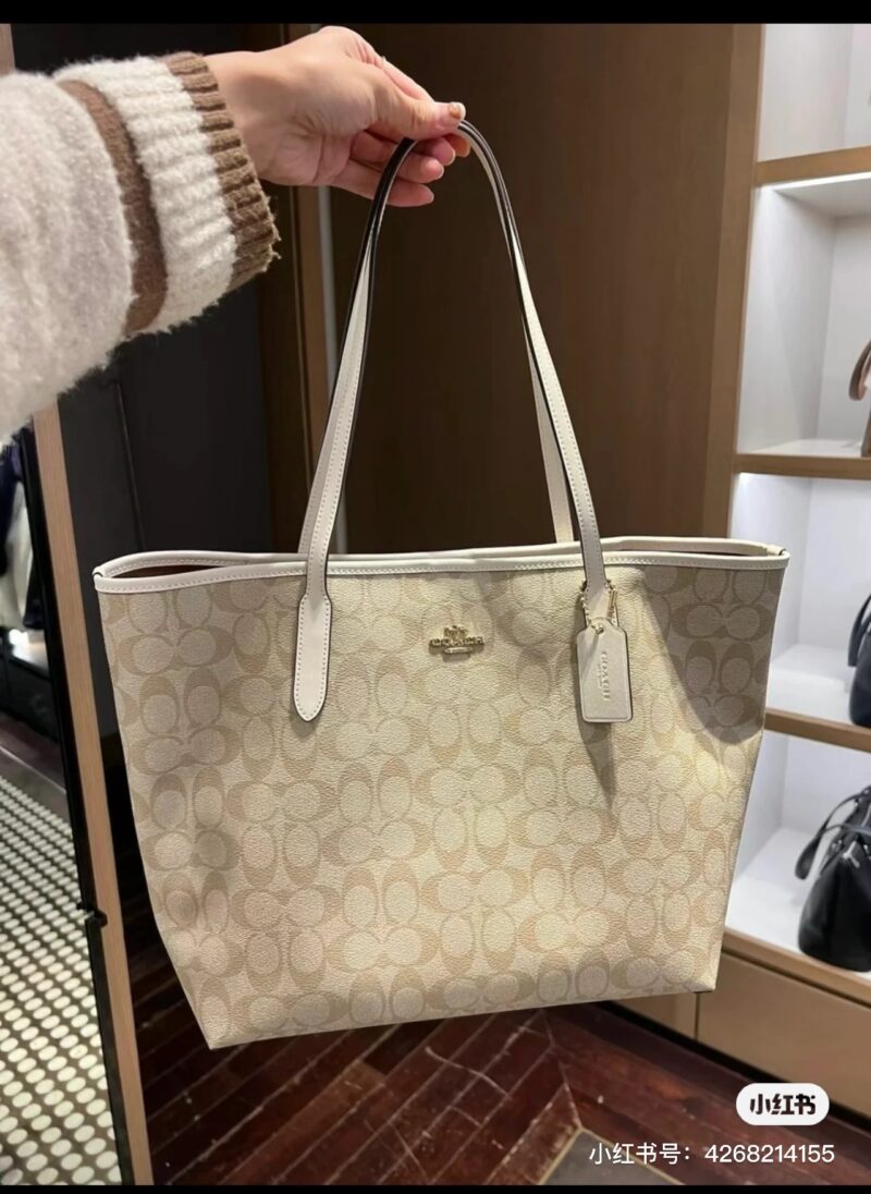Coach shopping bag zipper shopping bag
