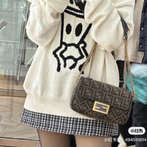 Fendi Old Flower Chain Bag