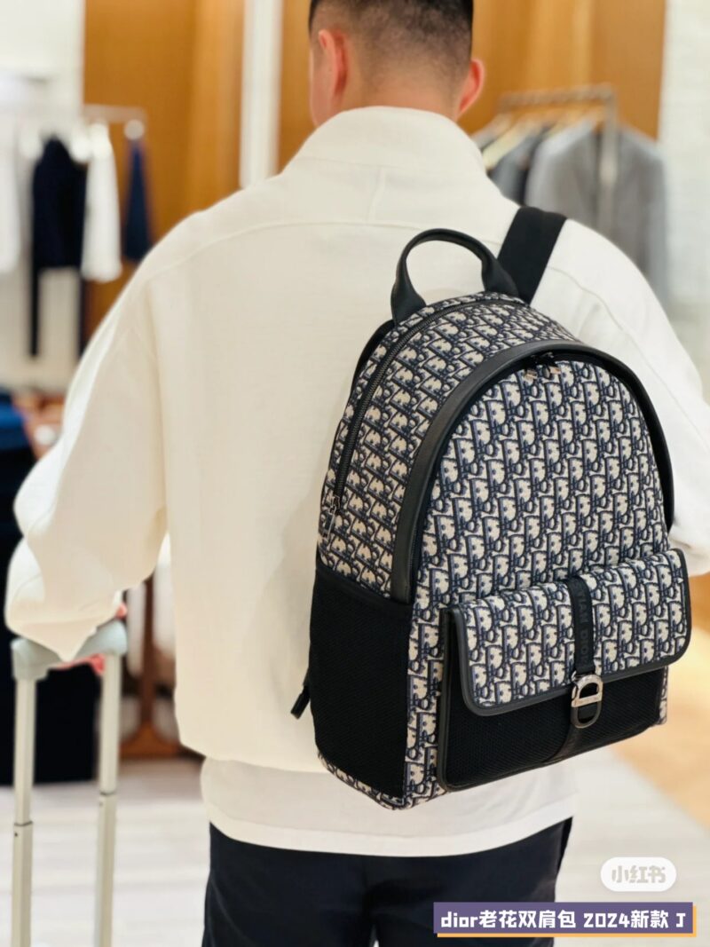 73e770255f.jpg A must-have week for travel and sports after the collection of big brand sports backpacks
Fashion! Personality! Do you have a backpack that you admire for pursuing freedom? A backpack is also a good choice for travel, as it can hold a large amount of...