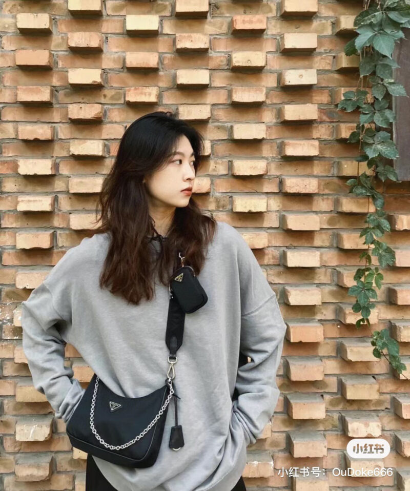 Handheld/crossbody/single shoulder/underarm