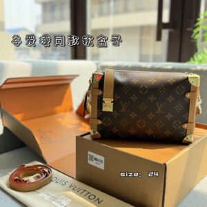 Color card ??
LV S-Lock Messenger Vintage Postman Bag Handbag Shoulder Bag Crossbody Bag