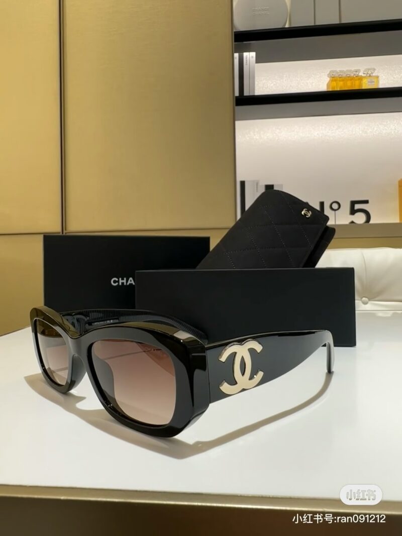 Chanel coffee colored sunglasses